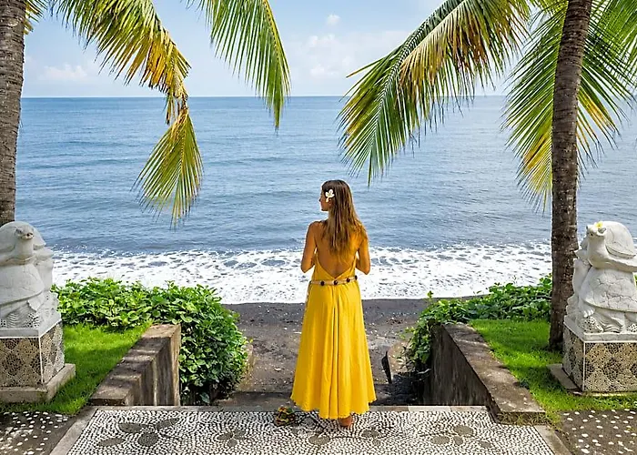 Poinciana Seaside & Retreat Centre