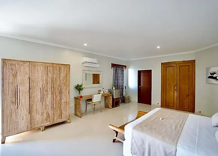 Holiday park Poinciana Seaside & Retreat Centre Gretek