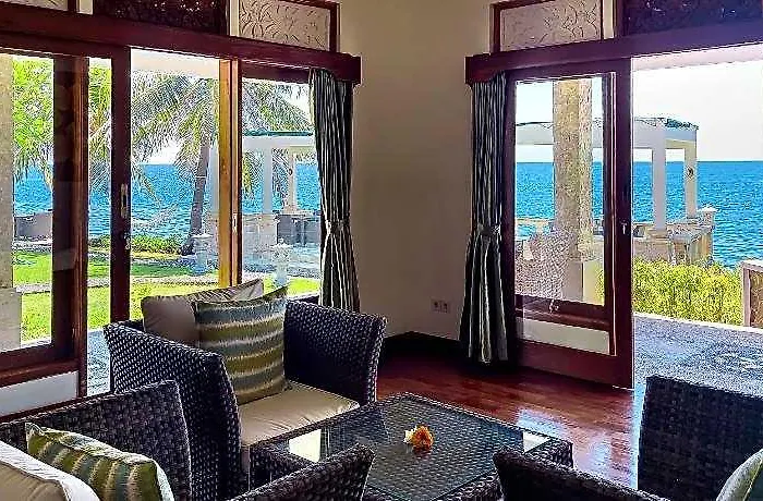 Poinciana Seaside & Retreat Centre Holiday park